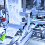 Etykieciarki CAB w praktyce – efektywne rozwiązania dla różnych branż